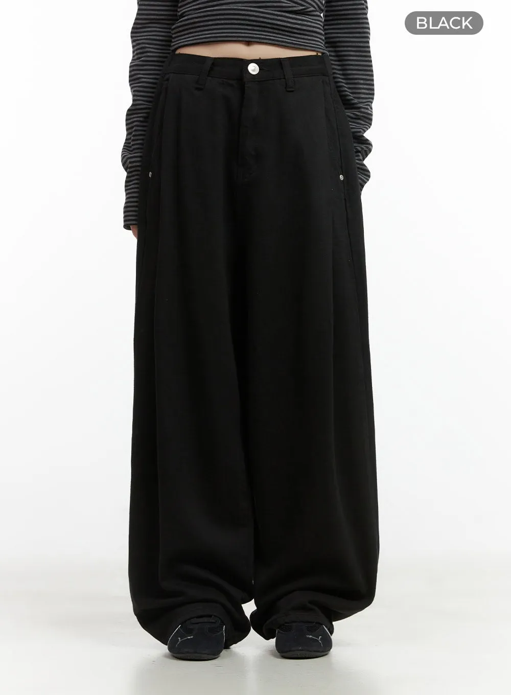 Classic Wide Fit Cotton Pants CO410
