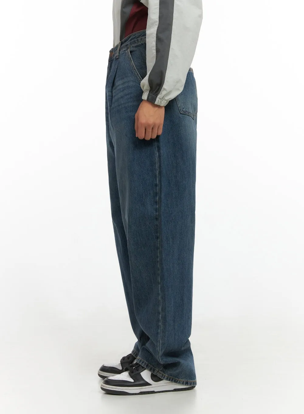 Men's  Wide Fit Denim Classic Jeans IO420